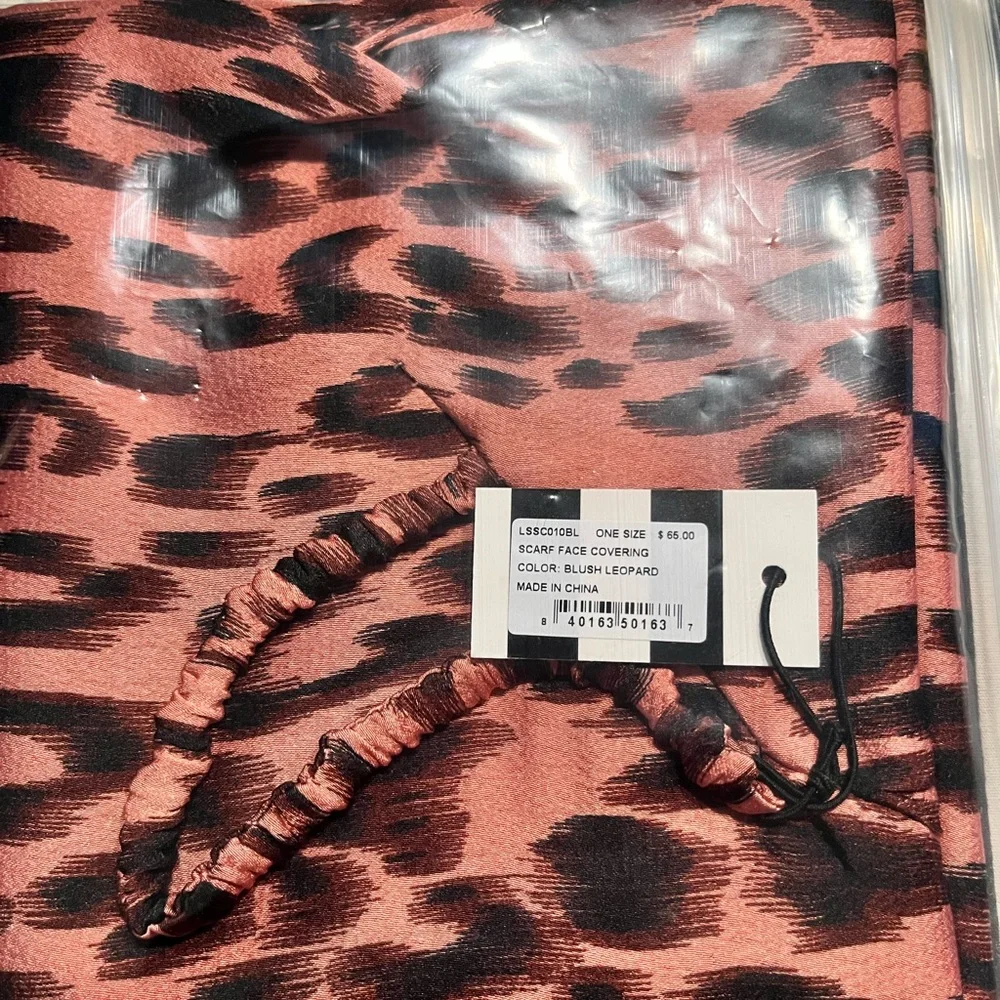 LELE SADOUGHI NWT AUTHENTIC BLUSH LEOPARD SILK BANDANA SCARF MASK.